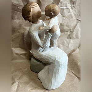 Willow Tree "Grandmother" figurine by Susan Lordi for Demdaco